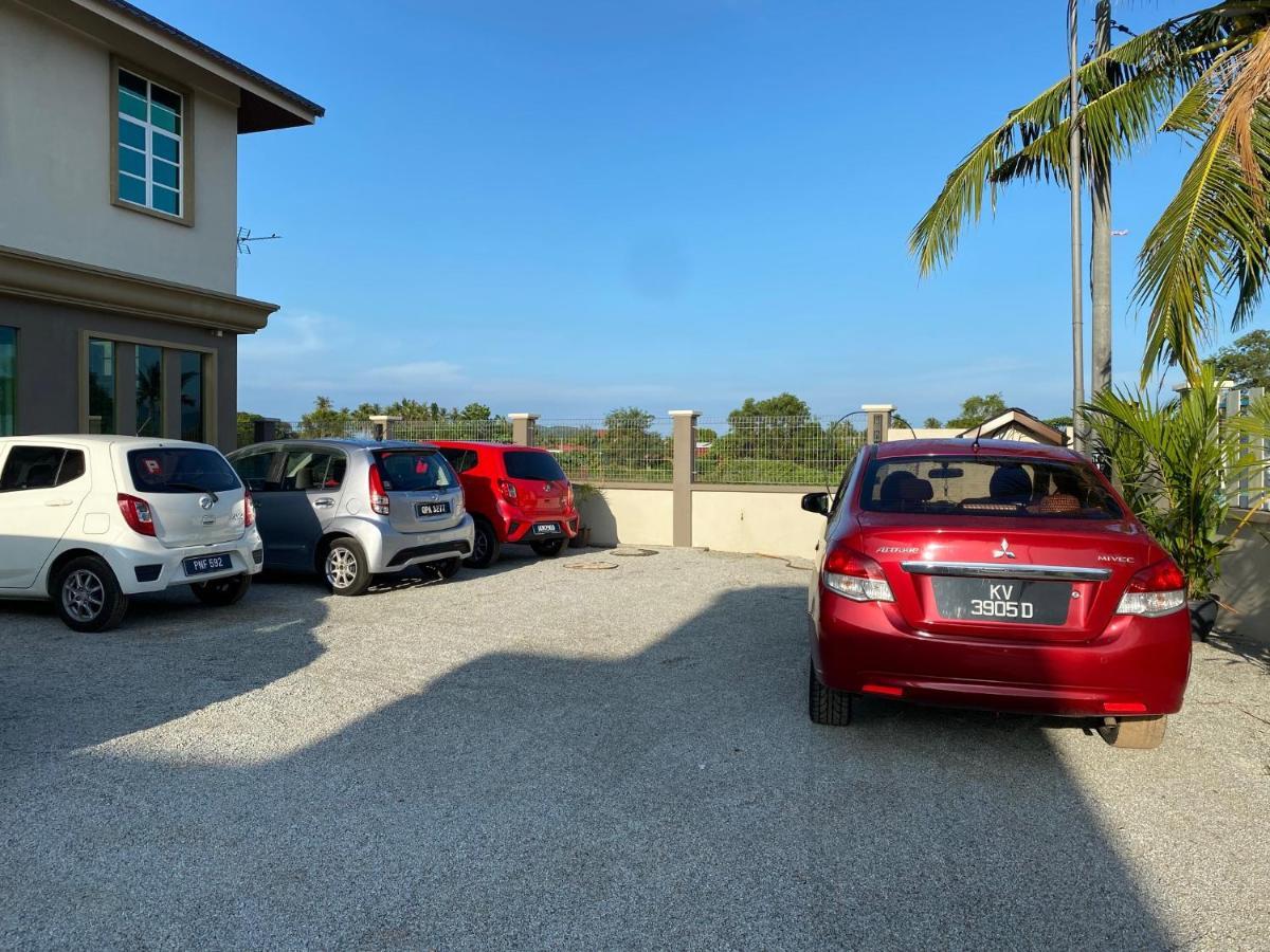 Grand Village Inn Pantai Cenang  Luaran gambar